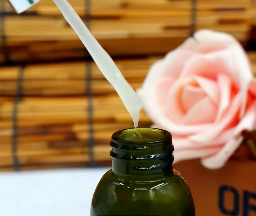 做完皮秒可以用lamer修复精华吗(4)