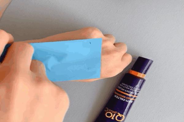 妮维雅q10面霜适合哪个年龄段.