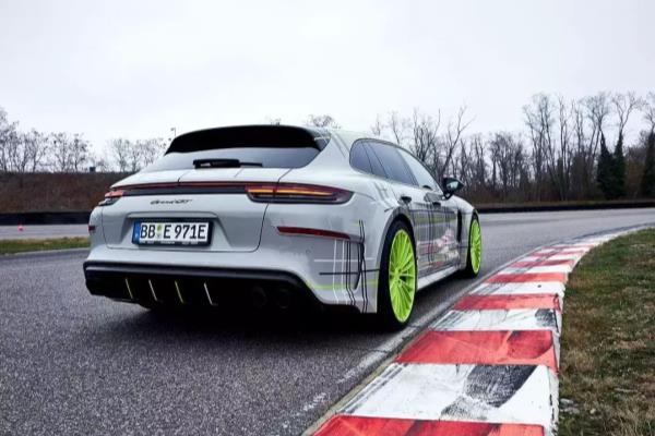 名骓保时捷是德国认证的么