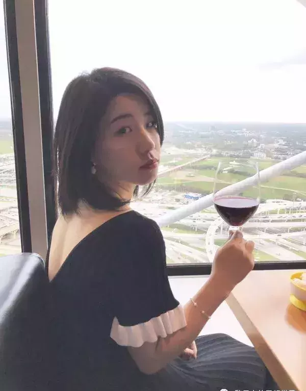 卡地亚白金满钻手镯价格(54)