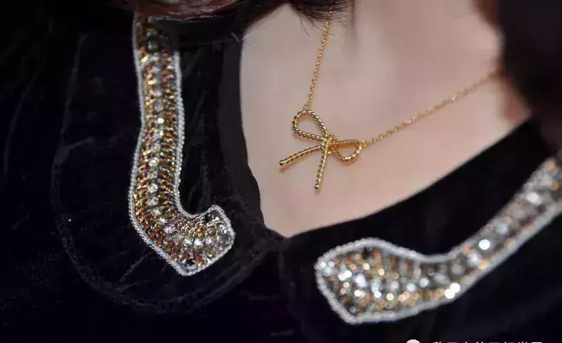 卡地亚白金满钻手镯价格(7)