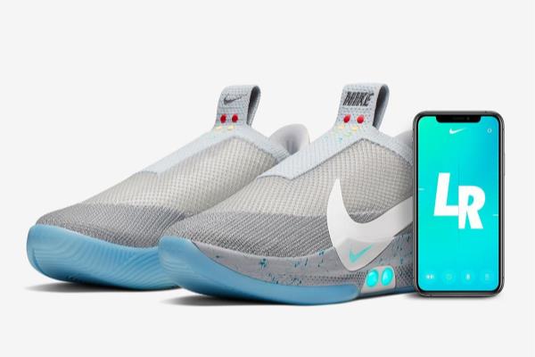 巴黎世家 led track 如何充电